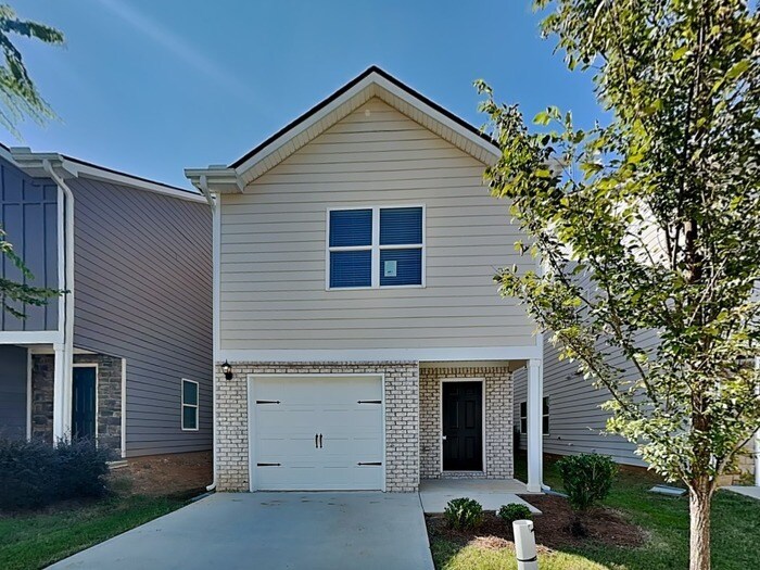 Primary Photo - Lovely Home located in Conyers!