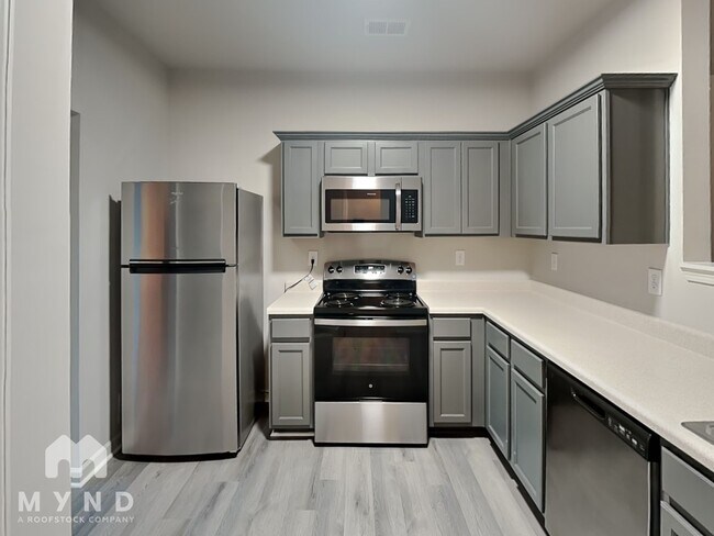 Foto del edificio - 2650 Parrish Ct