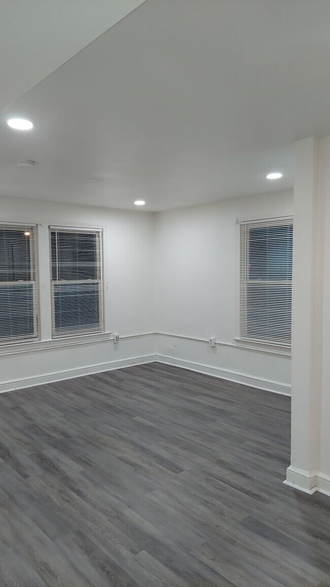 303 Parkland Pl SE Unit 3, Washington, DC 20032 Apartments in