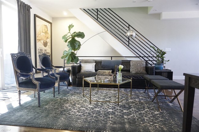 Foto del edificio - 4745 Sheldon St