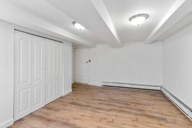Foto del edificio - 5714 N Christiana Ave