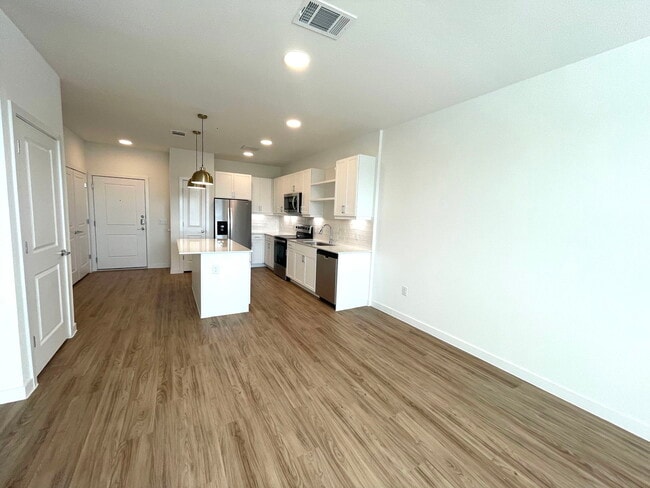 Building Photo - 1202 Wolf Cyn Rd