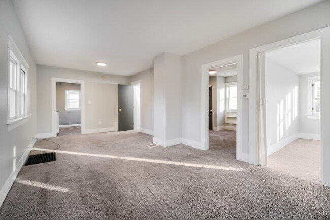 Foto del edificio - Charming 2 Bedroom Home