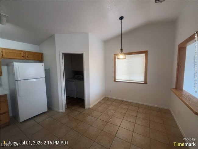 Building Photo - 5227 Portland Ct