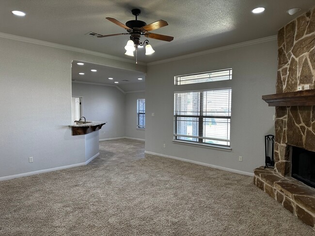 Building Photo - 10412 Whitney Trace Dr