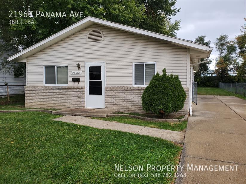 Primary Photo - 21960 Panama Ave