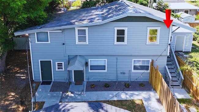 Building Photo - 303 E Paris St