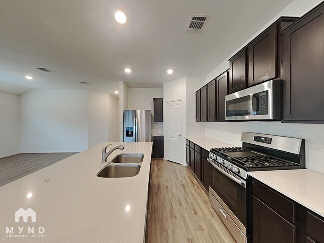 Foto del edificio - 3356 Lauren Nicole Ln