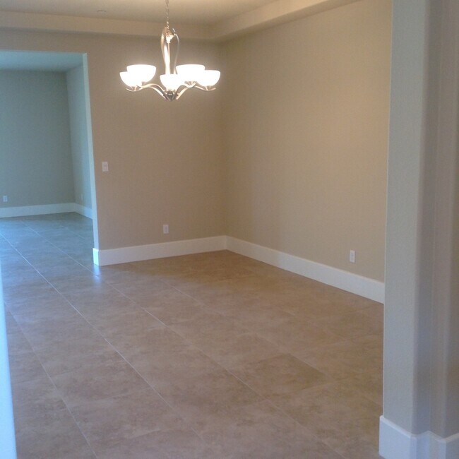 Foto del edificio - Gated Harlan Ranch Home for Lease