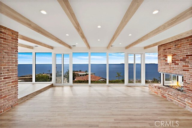 Building Photo - 615 Bolsana Dr