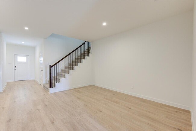 Foto del edificio - 31763 Margaret Woods Ln