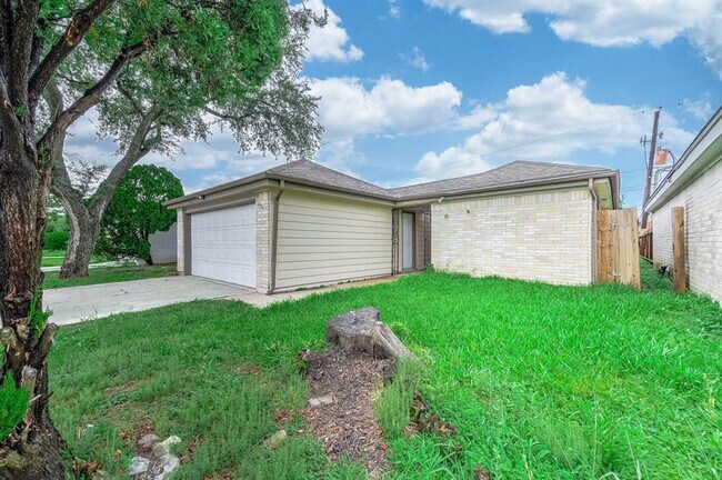 Foto del edificio - 11554 Chesswood Dr