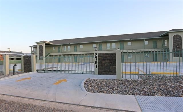 Foto principal - 2701 E Price St