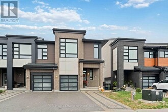 Building Photo - 542 Borbridge Ave