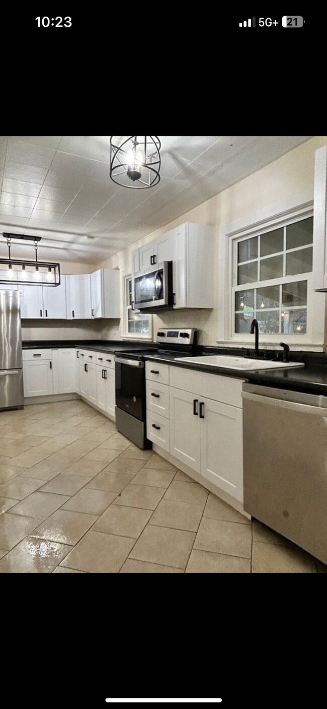 Foto del edificio - 131 Druid Dr