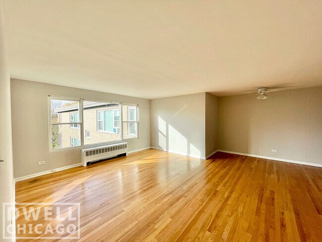 Foto del edificio - 7525 N Bell Ave