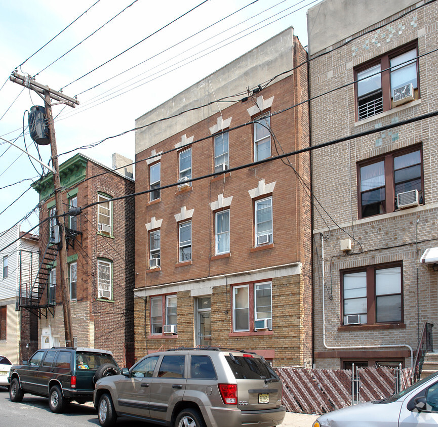 Foto principal - 324 56th St