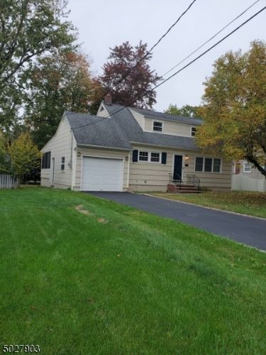 Primary Photo - 67 Hickson Dr