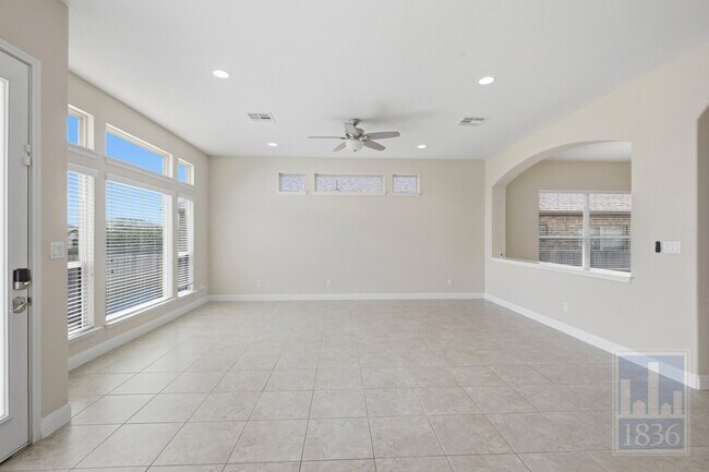 Building Photo - 3805 Hidden Harbor Dr