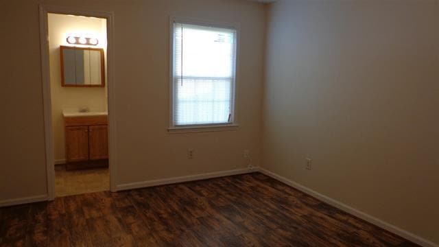 Building Photo - Cozy 2 Bedroom, 2 Bathroom Duplex - 101 Ga...