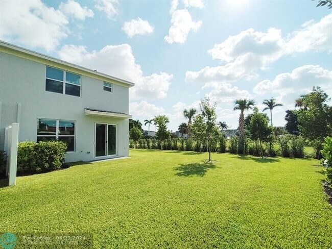Building Photo - 4367 Pond Lily Ln