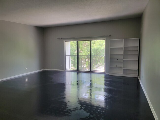 Foto del edificio - 4343 W Bancroft St