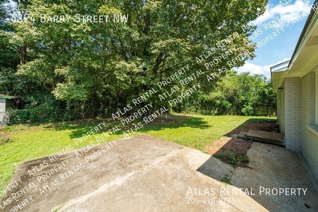 Building Photo - 4324 Barry Street NW Huntsville, AL 35810