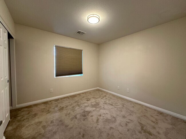 Building Photo - Home for Rent
