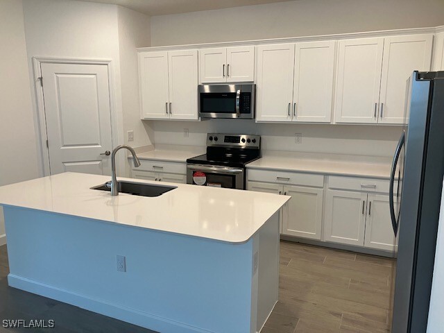 Building Photo - 13818 Hunter Oak Dr