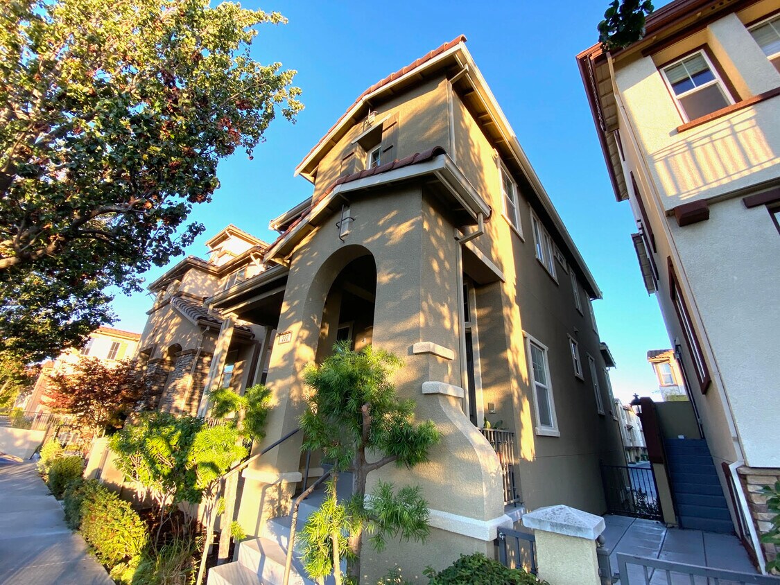 222 Alvarez Common, Milpitas, CA 95035 House Rental in Milpitas, CA