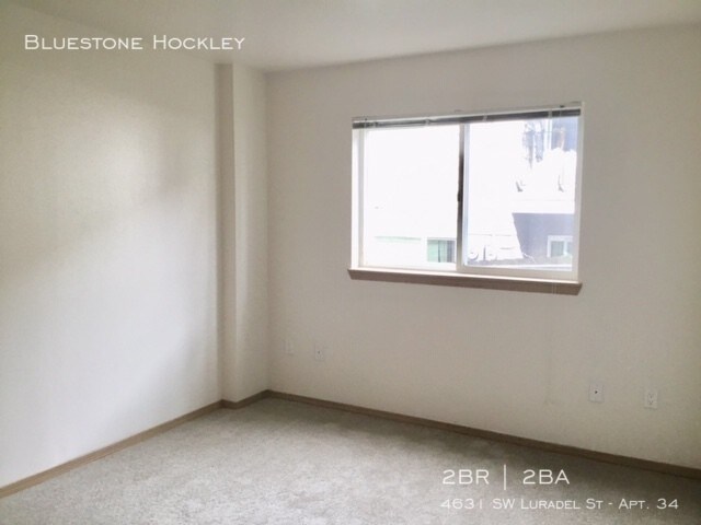 Building Photo - 4631 SW Luradel St