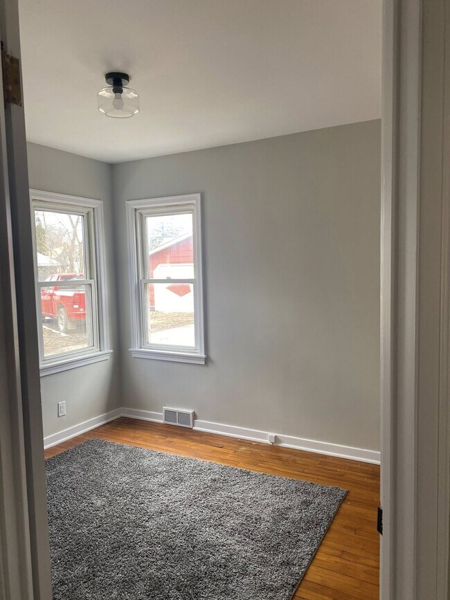 Foto del edificio - 621 14th St SW