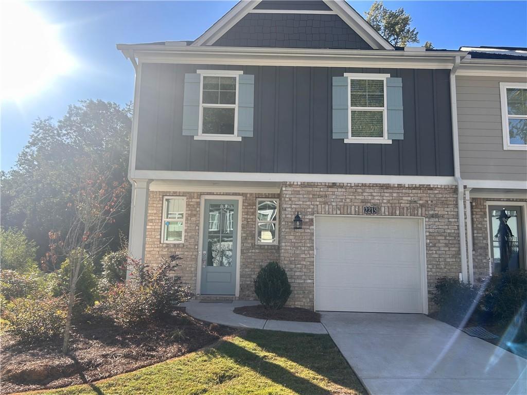 Foto principal - 2215 Rosemary Park Ln