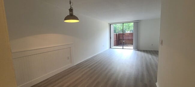 Foto del edificio - 601 SW 75th St