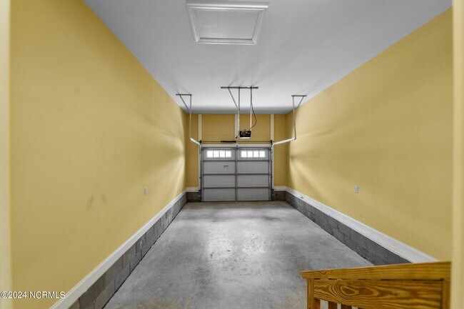 Foto del edificio - 118 Cypress Cir
