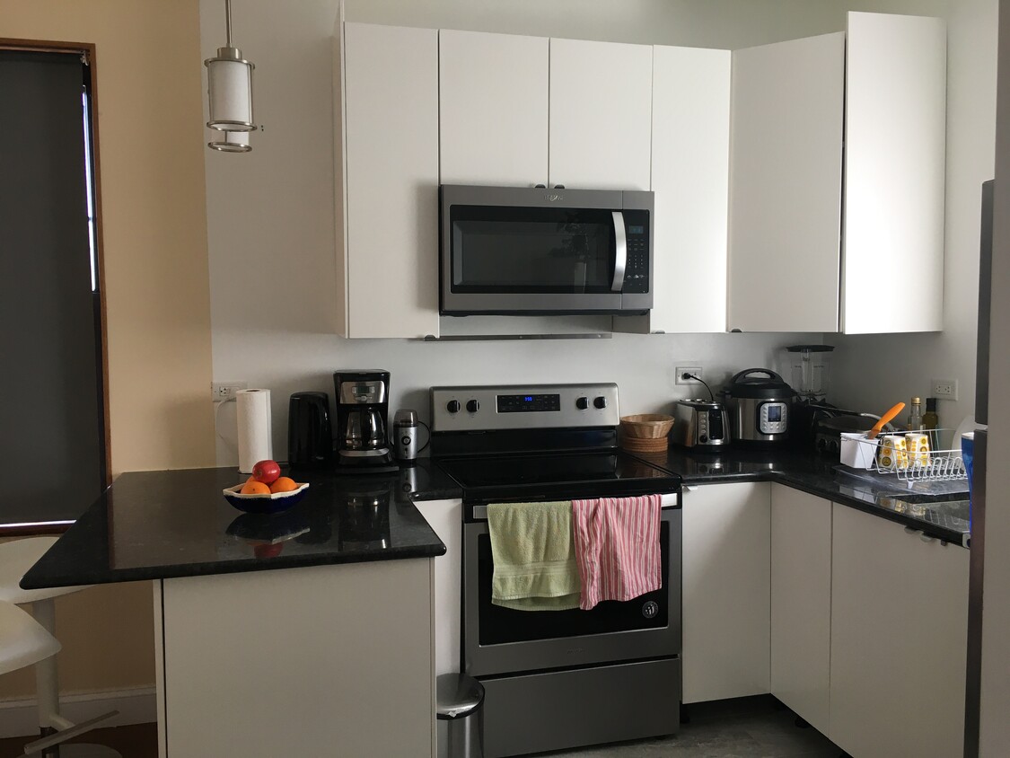 Kitchen - 516 67th St