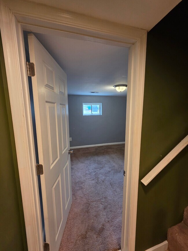 Foto del edificio - 7509 Lenham Dr