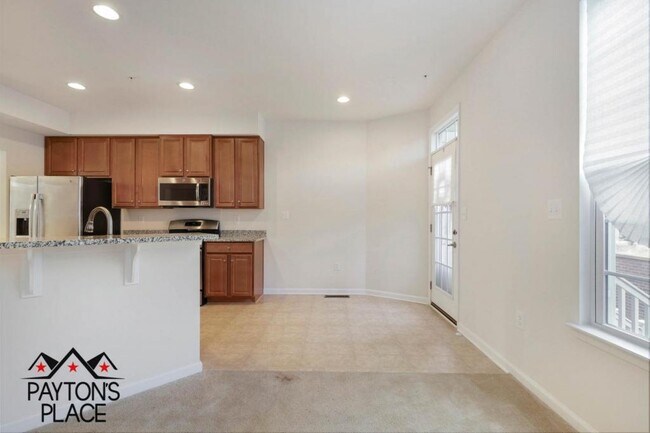 Building Photo - 2425 Baileys Pond Rd