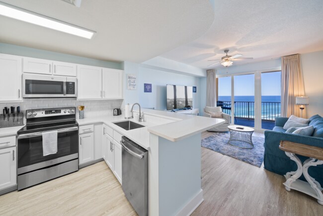 Foto del edificio - 15928 Front Beach Rd