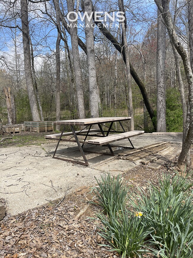 Foto del edificio - Private Retreat by the Creek