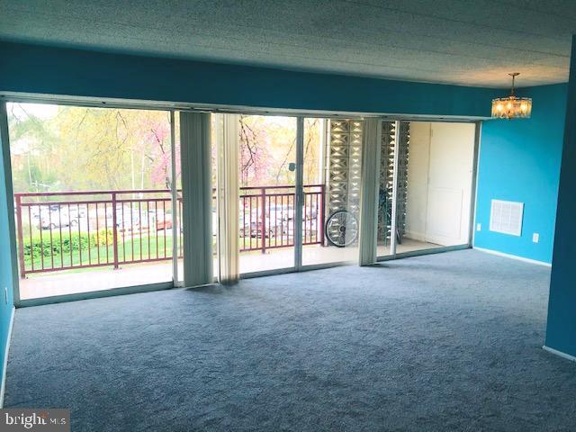 Foto principal - 9201 New Hampshire Ave