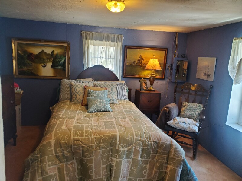 Foto principal - 727 Chatsworth Rd