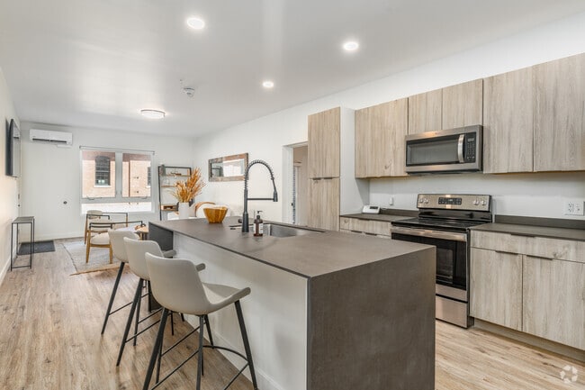 2BR, 2BA - 1,117SF - Kitchen - THE STATION at Trolley District