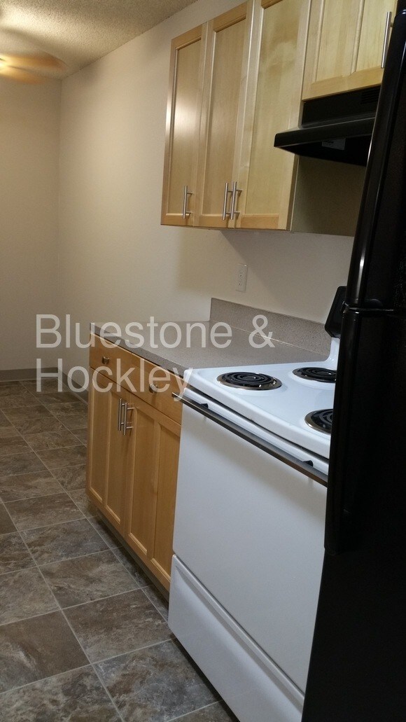 Building Photo - 4611 SW Luradel St