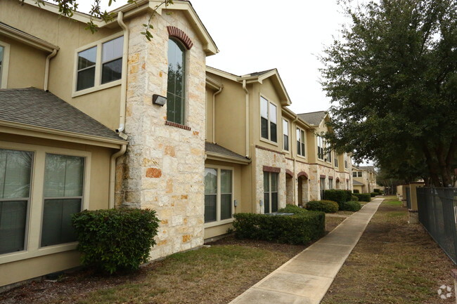 Building Photo - The Meadows at Bentley Drive