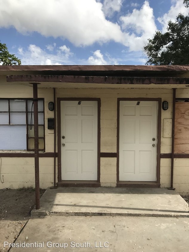 Primary Photo - 1036 W Robinson St