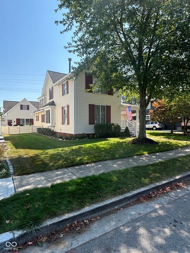 Foto del edificio - 131 1st Ave NW