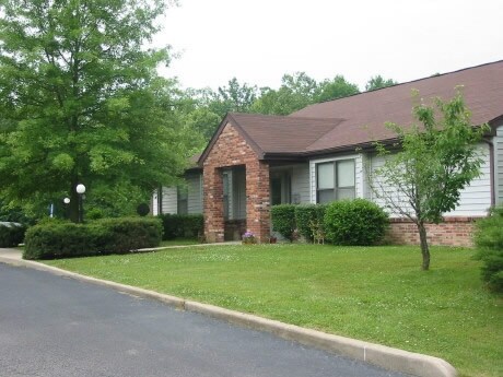 Primary Photo - Steeleville Apartments
