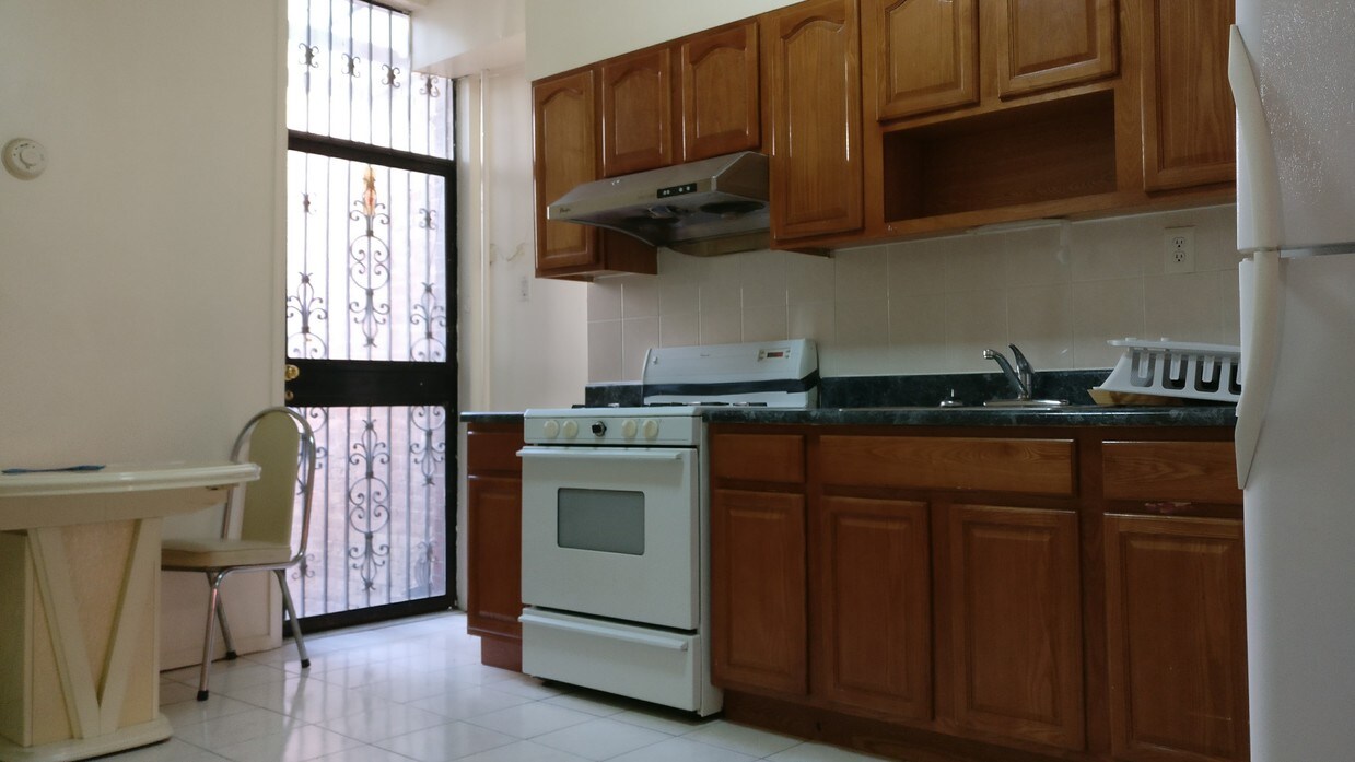 Foto principal - 37 St Nicholas Ave