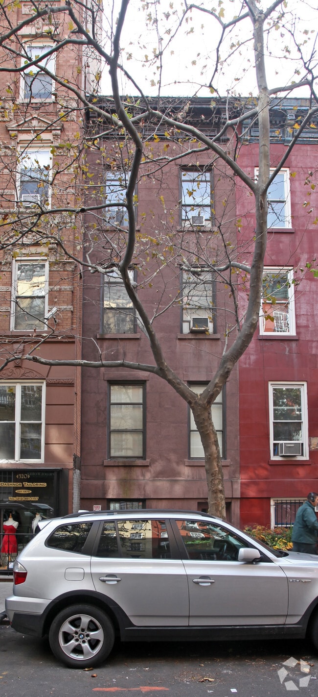 Building Photo - 316-318 E 81st St
